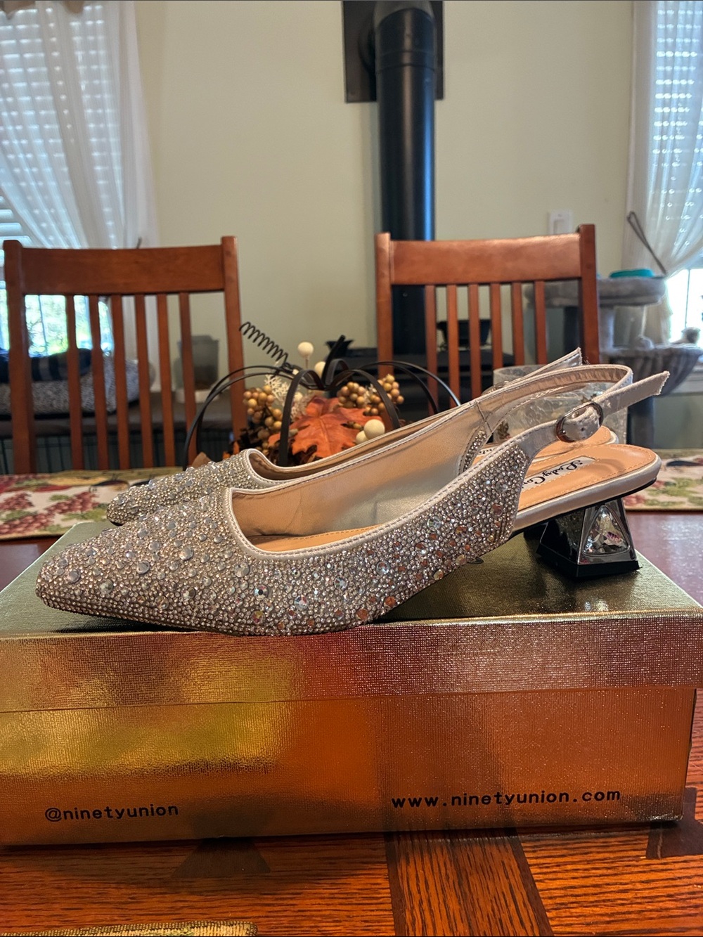 Lady Couture Silver Glitter Slingback Flats - Picture 4 of 5